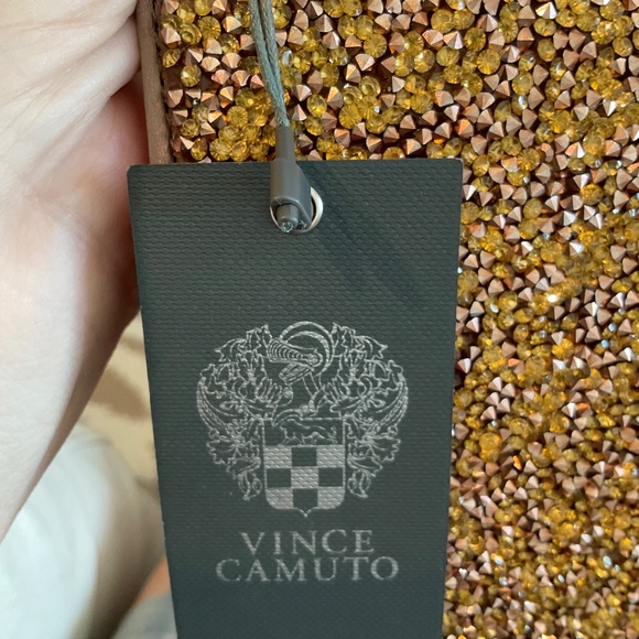 Vince Camuto Golden Clutch & Dust Bag NWT - Picture 3 of 8